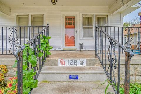 128 E Hughbert Dr, Norman, OK 73069 photo 3