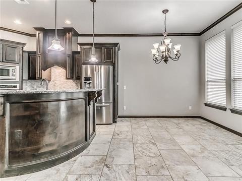 2517 Ethan Ln, Moore, OK 73160 photo 11
