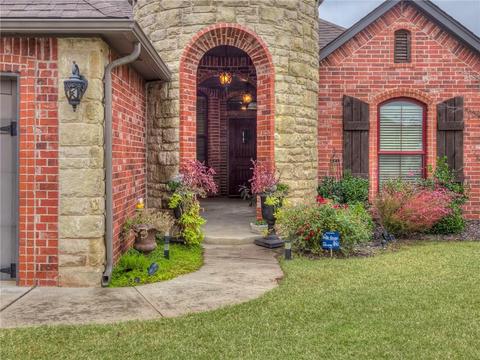 2517 Ethan Ln, Moore, OK 73160 photo 3