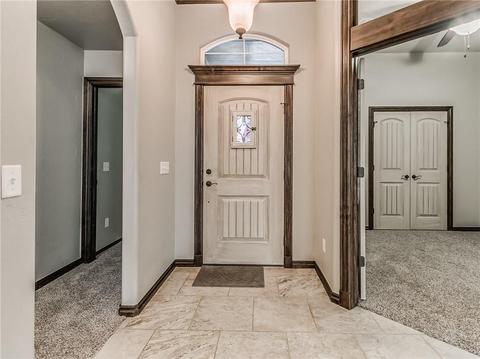 2517 Ethan Ln, Moore, OK 73160 photo 5