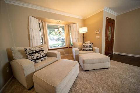 1908 N Oakhill Rd, Bethany, OK 73008 photo 4