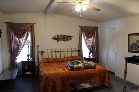 901 E Columbia Ave, Cheyenne, OK 73628 photo 13