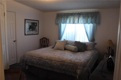901 E Columbia Ave, Cheyenne, OK 73628 photo 17