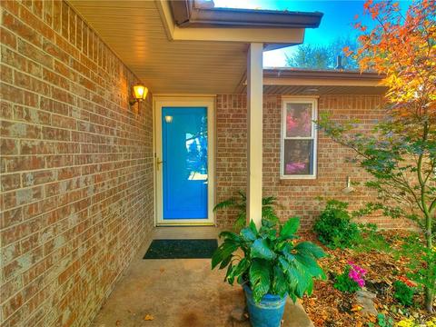 412 Brighton Dr, Edmond, OK 73003 photo 4
