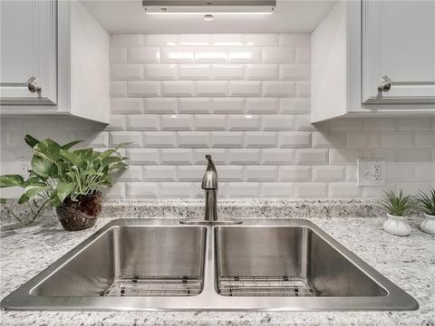412 Brighton Dr, Edmond, OK 73003 photo 16