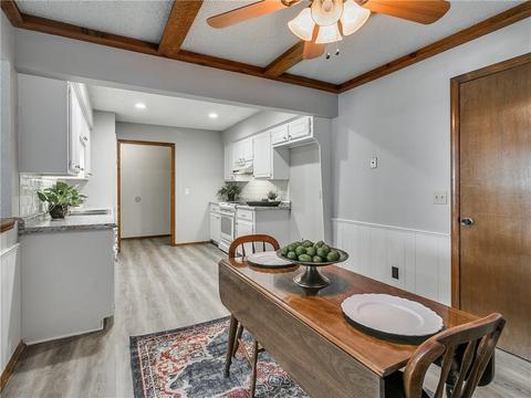 412 Brighton Dr, Edmond, OK 73003 photo 11