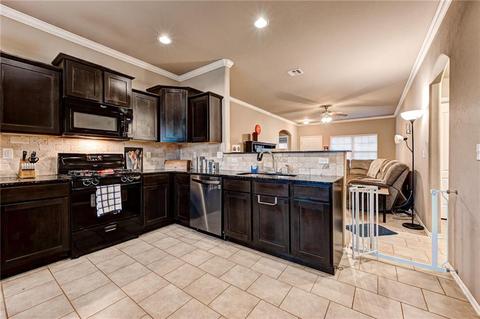 9612 Ella Ln, Moore, OK 73160 photo 13