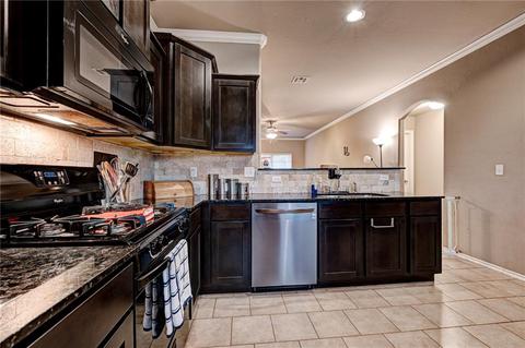 9612 Ella Ln, Moore, OK 73160 photo 15