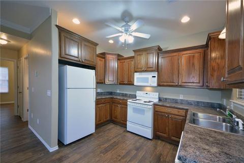 1105 E Main St, Edmond, OK 73034 photo 6