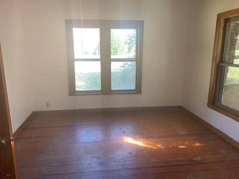 222 E Davis St, Tipton, OK 73570 photo 9
