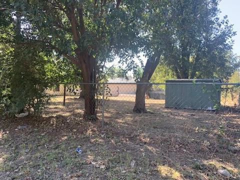 222 E Davis St, Tipton, OK 73570 photo 3