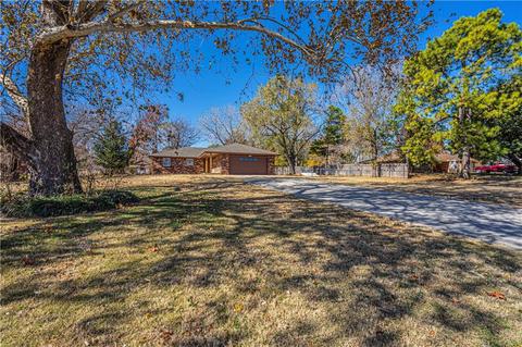 1009 N Sara Rd, Tuttle, OK 73089 photo 1