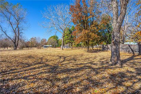 1009 N Sara Rd, Tuttle, OK 73089 photo 5