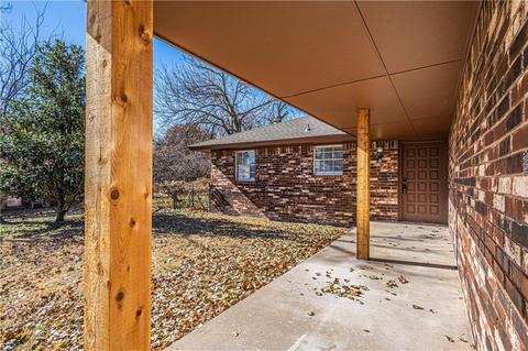 1009 N Sara Rd, Tuttle, OK 73089 photo 3