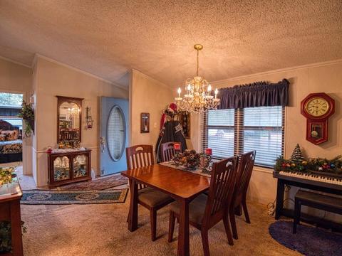 11625 S Pine St, Guthrie, OK 73044 photo 5