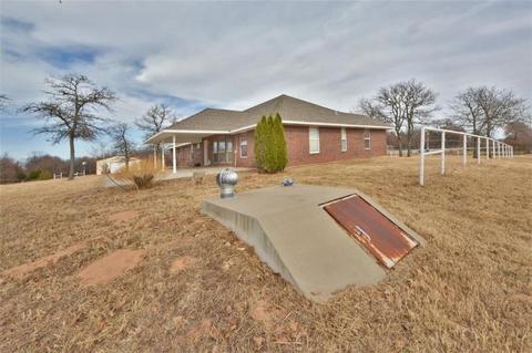 2300 Ferguson Dr, Harrah, OK 73045 photo 15