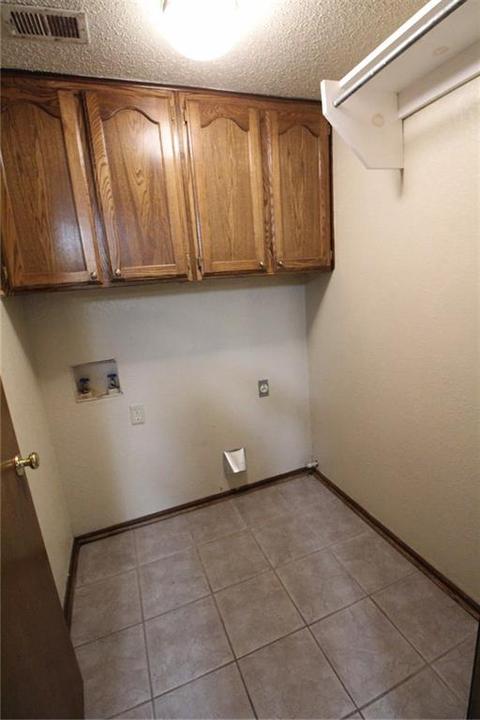 2134 Parkview Dr, Moore, OK 73170 photo 6