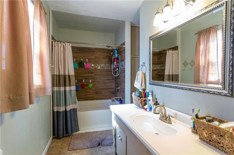 201 E Peckham, Thomas, OK 73669 photo 9