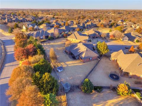 616 Cloudview Pl, Edmond, OK 73003 photo 3
