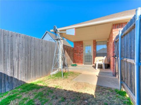 1420 SW 23rd St, Moore, OK 73170 photo 28