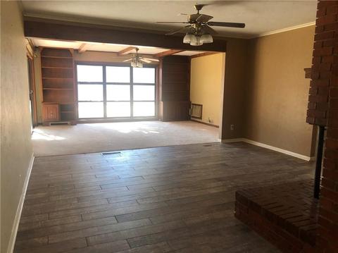 3 Circle Dr, Chickasha, OK 73018 photo 3