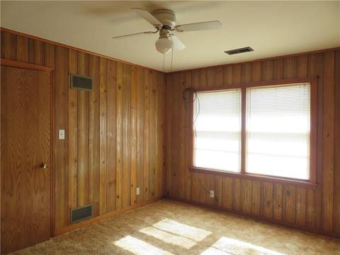 806 E Sutherland St, Altus, OK 73521 photo 17
