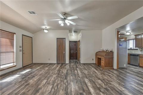 406 Timberidge Rd, Harrah, OK 73045 photo 8