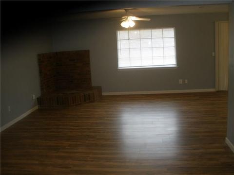 Undisclosed, Bethany, OK 73008 photo 13
