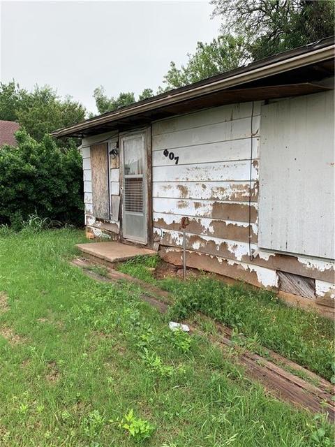 807 Cedar Ave, Yukon, OK 73099 photo 3