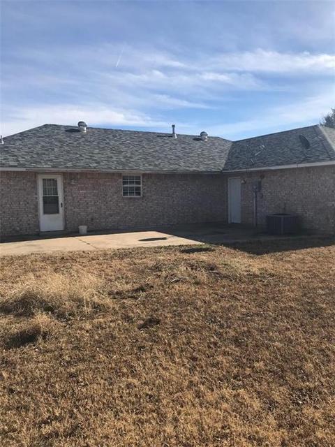204 Gunnar Ln, Mcloud, OK 74851 photo 5