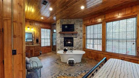 73 High Peak Trl, Broken Bow, OK 74728 photo 18