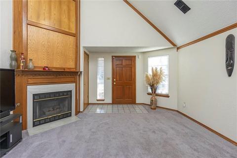 2111 Parkview Dr, Moore, OK 73170 photo 8