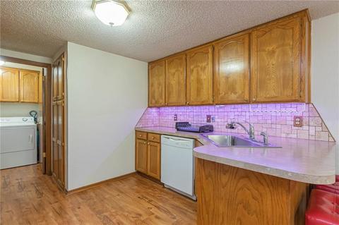 2111 Parkview Dr, Moore, OK 73170 photo 14