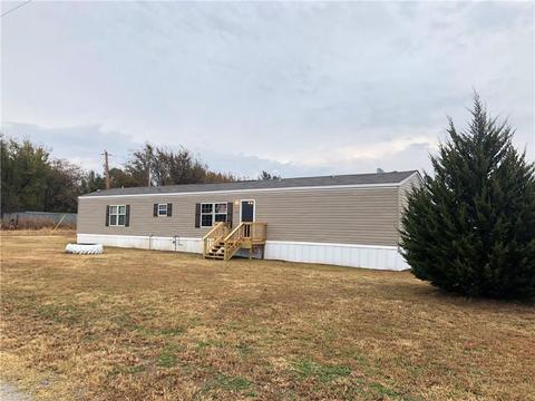 320 Lakeview Ave, Apache, OK 73006 photo 1