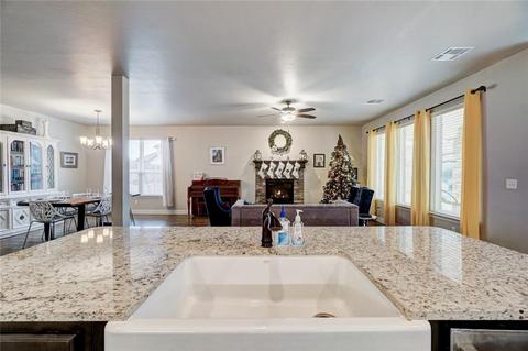 2608 NE 14th St, Moore, OK 73160 photo 14