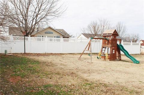 608 E Silver Maple Ct, Noble, OK 73068 photo 15