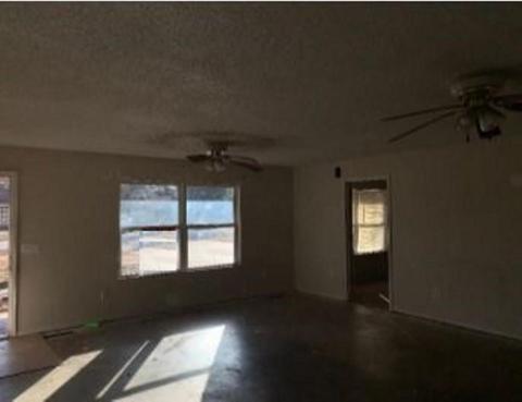 3805 E Clyde Ave, Forest Park, OK 73121 photo 8