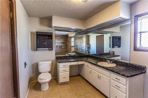 721 E Broadway St, Thomas, OK 73669 photo 18
