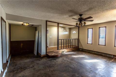 721 E Broadway St, Thomas, OK 73669 photo 7