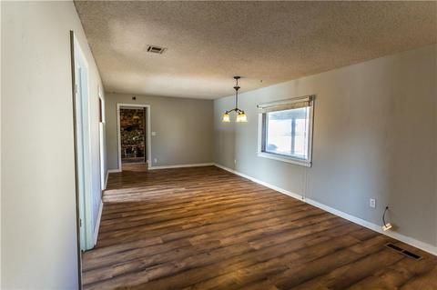 721 E Broadway St, Thomas, OK 73669 photo 11