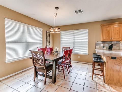 8 Brisco Dr, Tuttle, OK 73089 photo 11