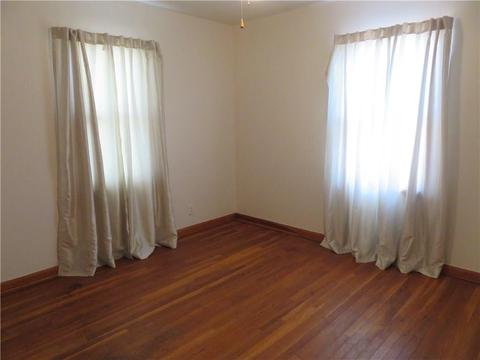 1121 E Chestnut St, Altus, OK 73521 photo 12