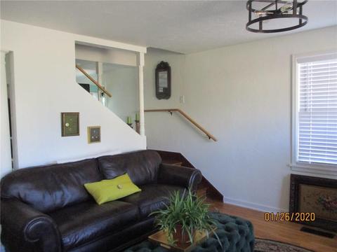 311 E Mansur Ave, Guthrie, OK 73044 photo 3