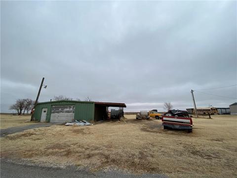 409 E Means, Rocky, OK 73661 photo 28