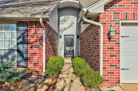 1925 Foxfire Rd, Edmond, OK 73003 photo 3