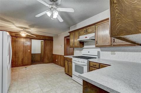 1217 E 33rd St, Edmond, OK 73013 photo 11