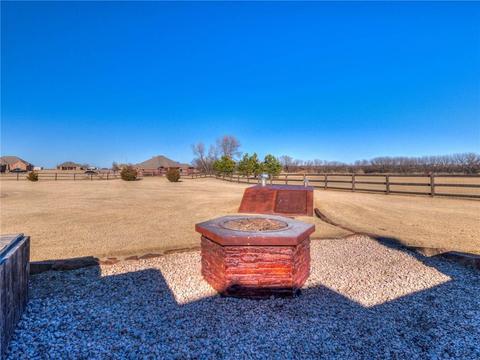 2022 E Rock Creek Rd, Tuttle, OK 73089 photo 31