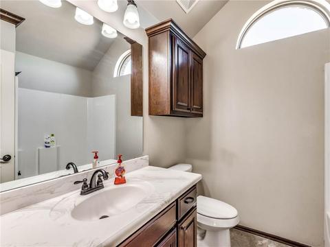 2022 E Rock Creek Rd, Tuttle, OK 73089 photo 24