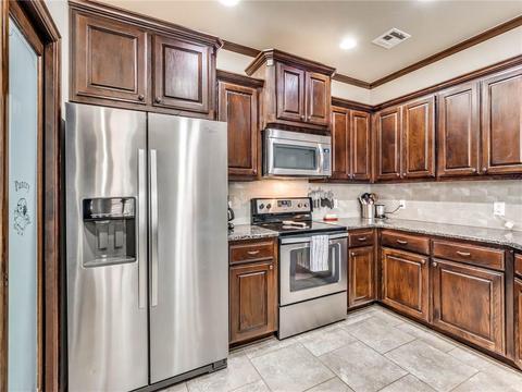 2022 E Rock Creek Rd, Tuttle, OK 73089 photo 10