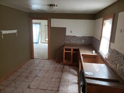 304 E Walnut St, Altus, OK 73521 photo 17